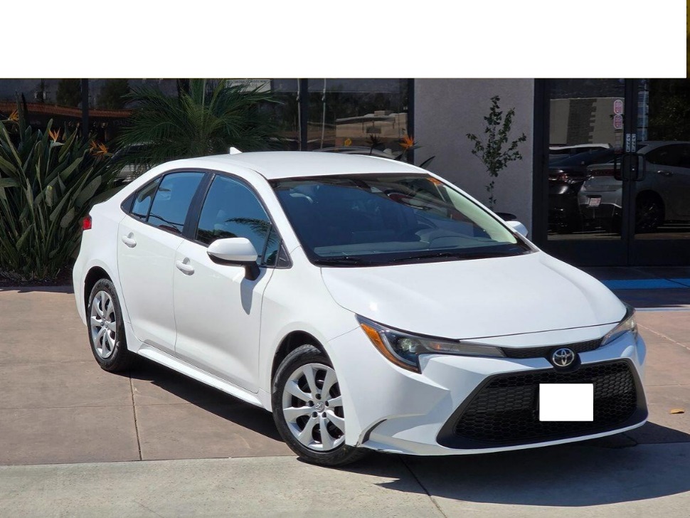 2022 Toyota Corolla LE's photo