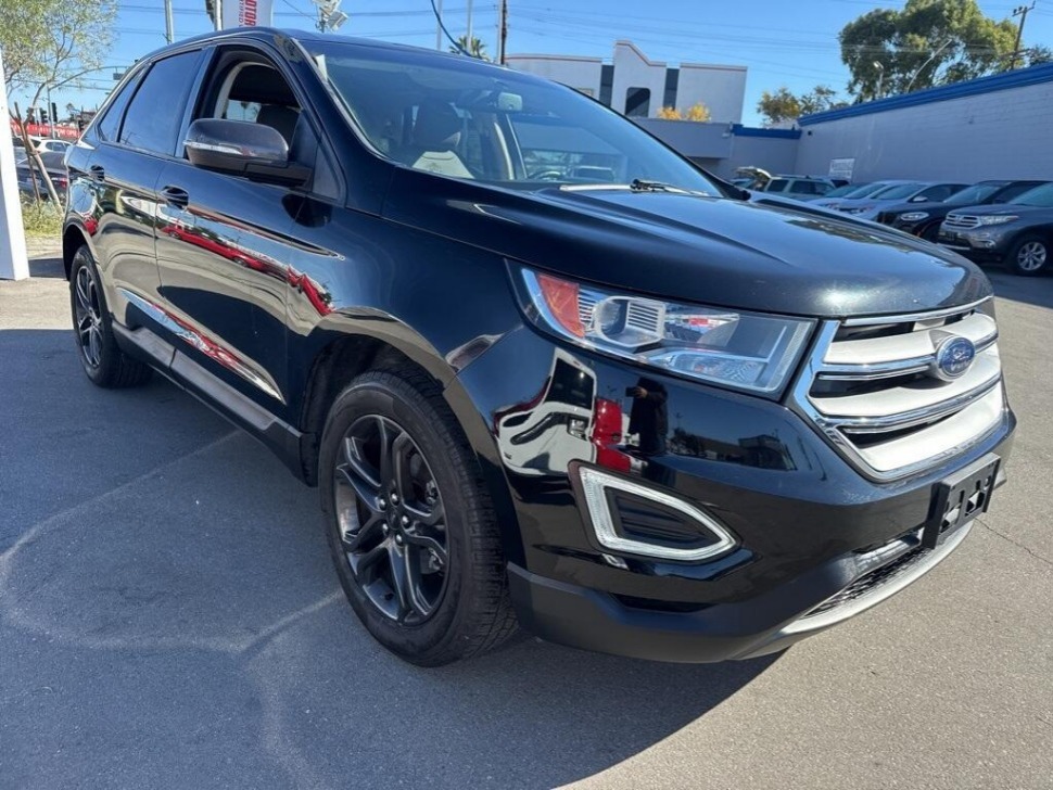 2018 Ford Edge SEL's photo