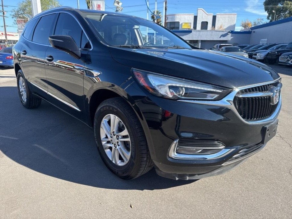 2019 Buick Enclave Essence's photo