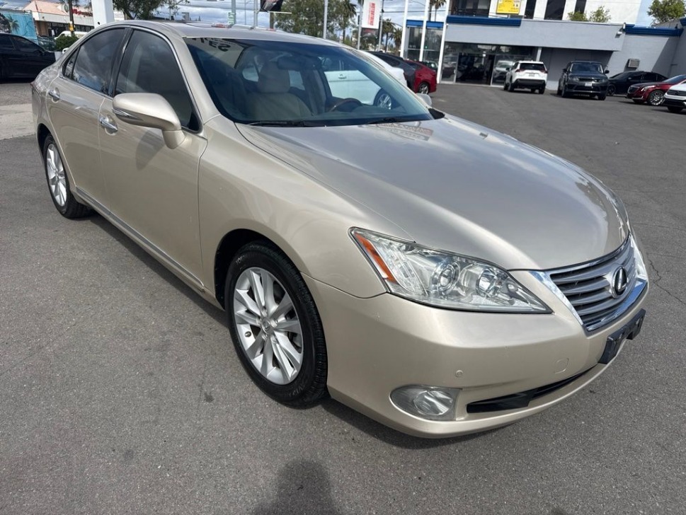 2011 Lexus ES 350 350's photo